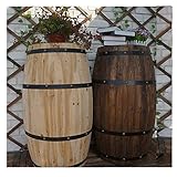 Barril de vino Barricas de roble, resina y grifos metálicos almacenan vino y...