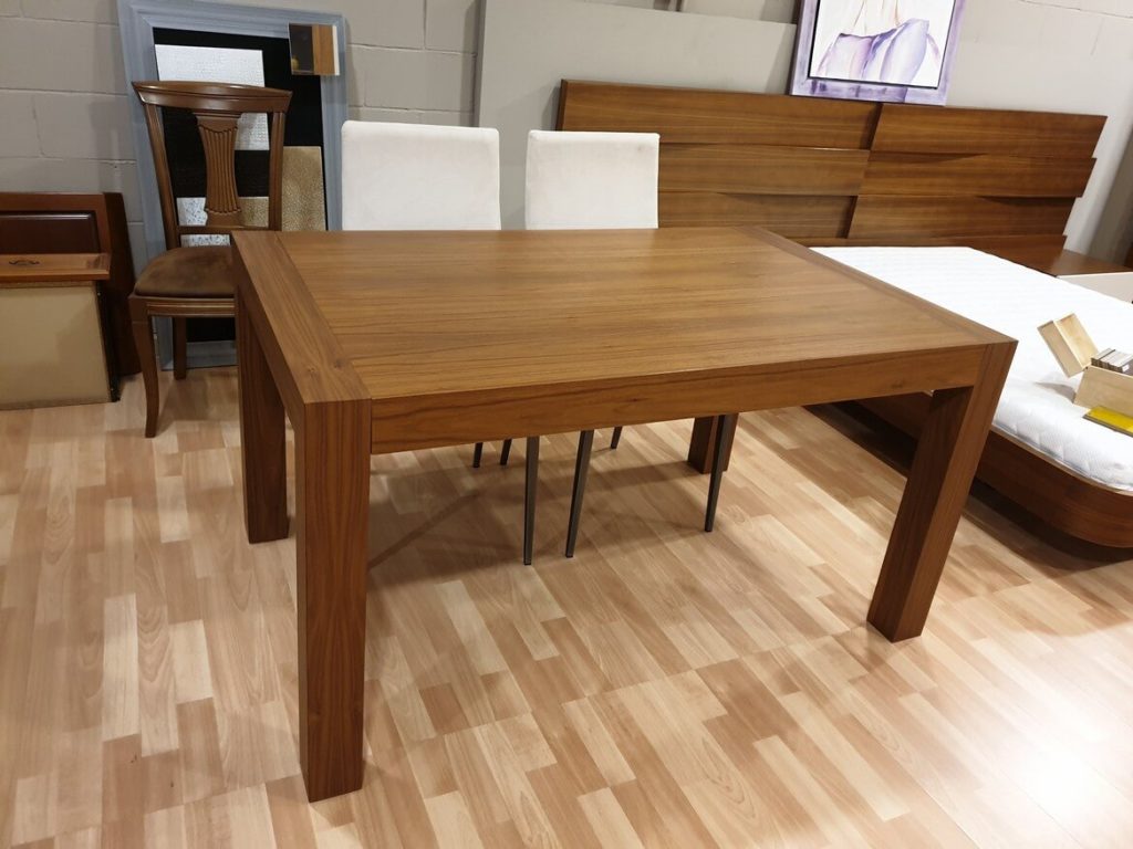 mesa-comedor-clasica-liquidacion